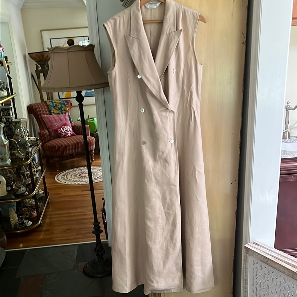 MaxMara Sleeveless Cream Maxi Dress